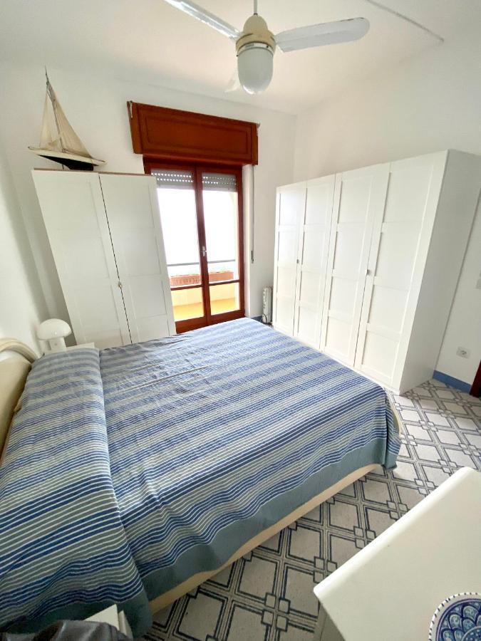 Ischia - Panoramic Apartment On The Sea Лакко-Амено Экстерьер фото