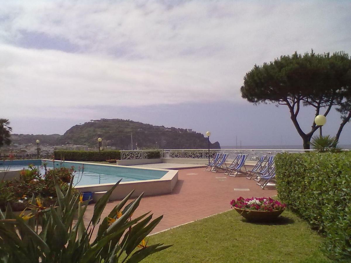 Ischia - Panoramic Apartment On The Sea Лакко-Амено Экстерьер фото